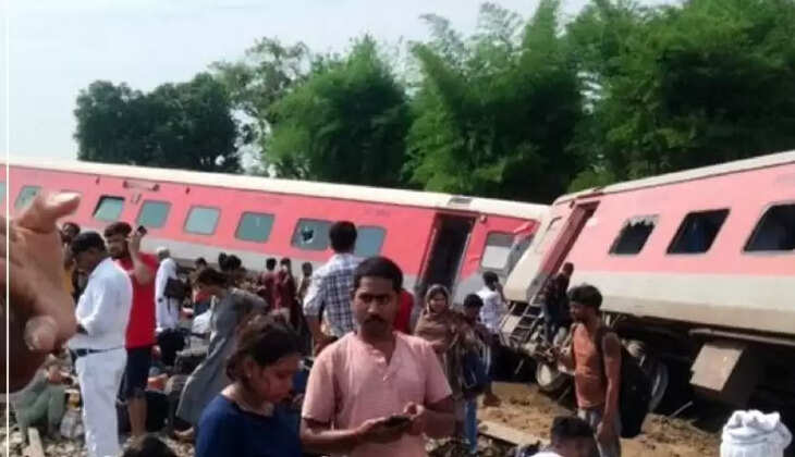 #Breaking உத்தரப்பிரதேசத்தில் பயணிகள் ரயில் தடம் புரண்டு பயங்கர விபத்து