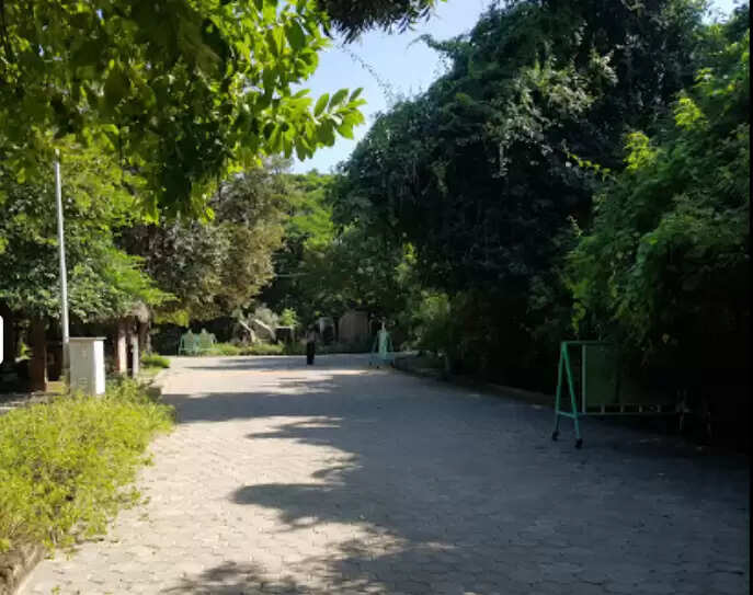 தொல்காப்பிய பூங்கா