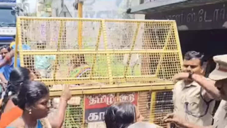 பள்ளிக்கு செல்லாமல் காதலனுடன் ஊர் சுற்றிய சிறுமி விபத்தில் பலி