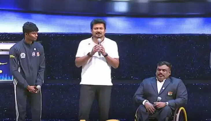 உதயநிதி