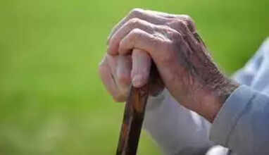 தமிழகத்தில் மூத்த குடிமக்கள் கொலை செய்யபடுவது தொடர்ந்து அதிகரிப்பு.. 