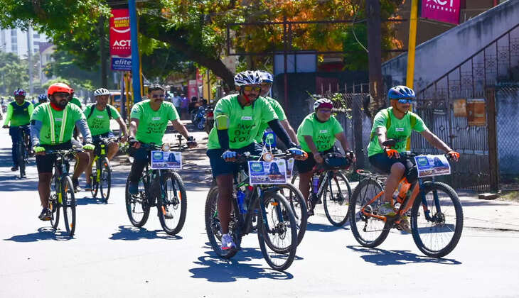 Awareness rally on soil conservation .. Volunteers who cycled 420 km