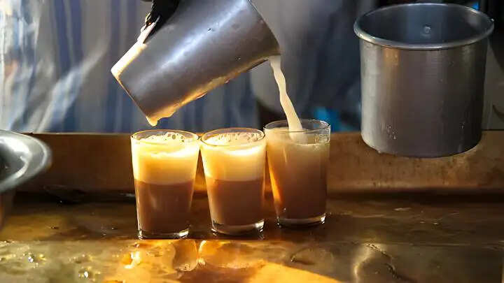 டீ கடை முதல் பெரிய ஹோட்டல் வரை தமிழக அரசு கொடுத்த செம நியூஸ்! யூனிட்டுக்கு 2 ரூபாய் மின் மானியம்!