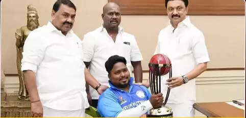 இந்திய வீல் சேர் கிரிக்கெட் அணி கேப்டன் எனக்கூறி மாற்றுத்திறனாளி மோசடி..