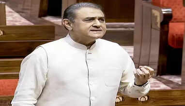 பாஜக வழங்க முன்வந்த பதவியை ஏற்க பிரஃபுல் படேல் மறுத்துவிட்டார்