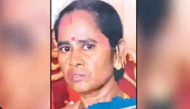 தீக்குளித்து