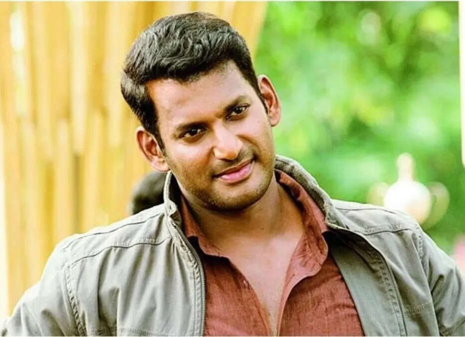 இயக்குனராக மாஸ் காட்டும் விஷால்…. ‘மகுடம்’ பட அப்டேட்!