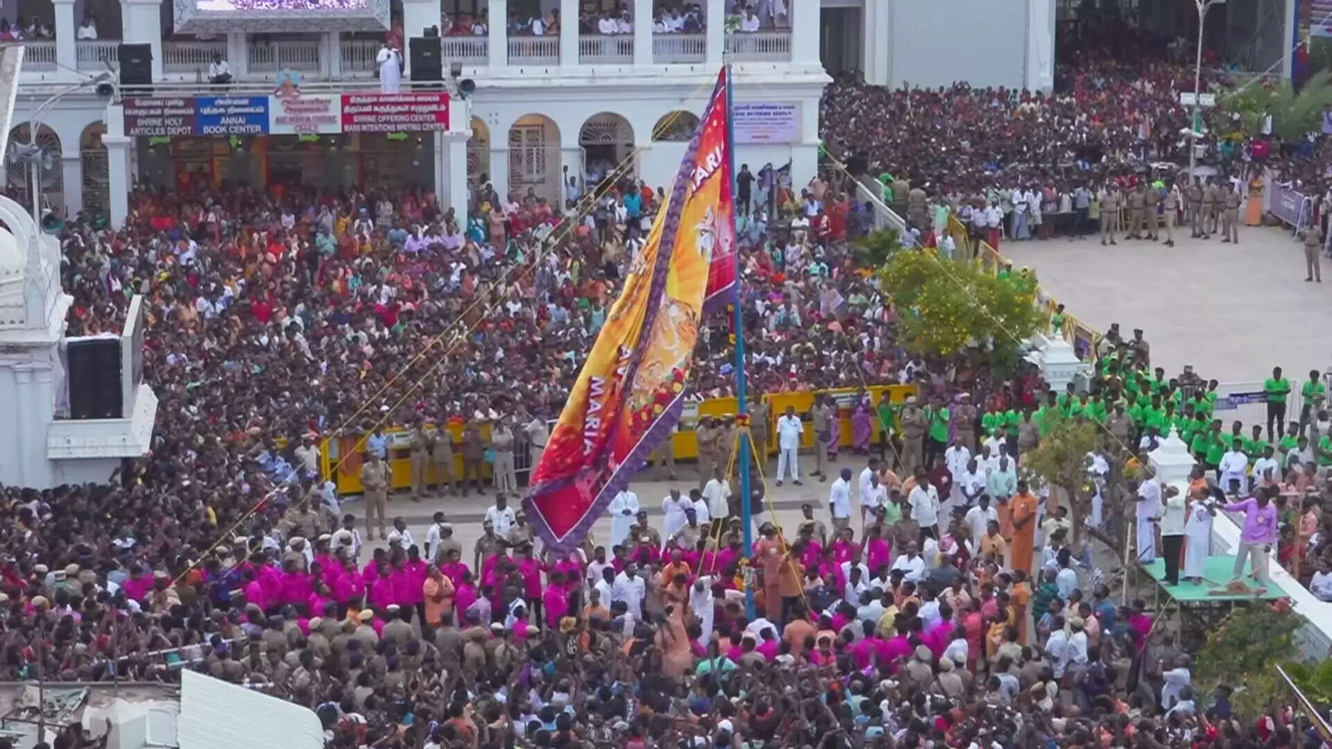 வேளாங்கண்ணி ஆரோக்கிய அன்னை ஆலயம் 