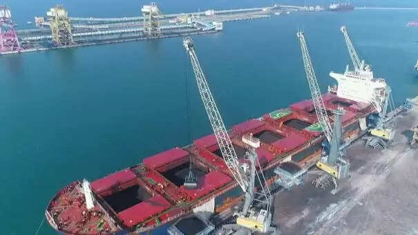 தூத்துக்குடி துறைமுகத்தை பாராட்டிய பிரதமர் மோடி..