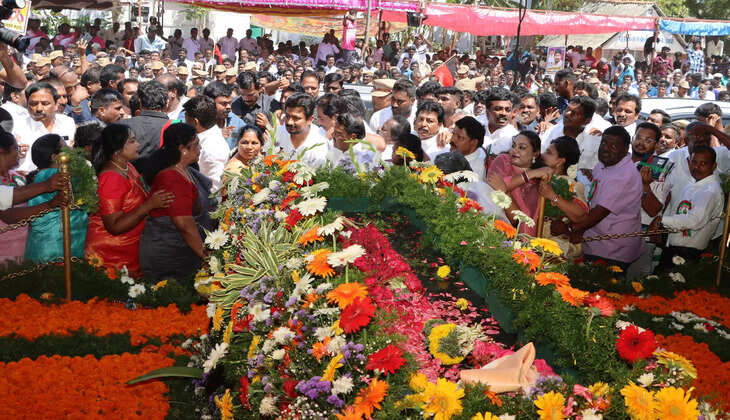 தியாகி இமானுவேல் சேகரன் நினைவு நாள் - உதயநிதி ஸ்டாலின் மரியாதை..&nbsp;