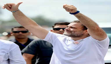 பாதயாத்திரையால் கால்களில் கொப்புளம் -  நாளை ஓய்வெடுக்கிறார் ராகுல் காந்தி..