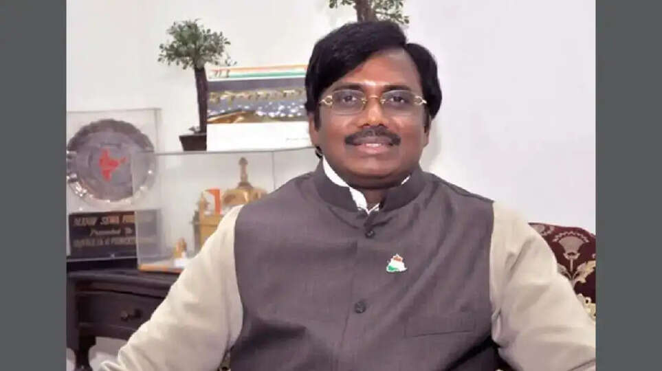 Telangana polls ED raids properties of Congress candidate G Vivek