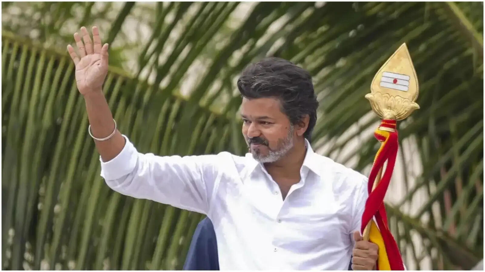 #BREAKING : 36 பேர் கொண்ட மாநில சட்ட பாதுகாப்பு குழுவை அறிவித்தார் தவெக தலைவர் விஜய்..!