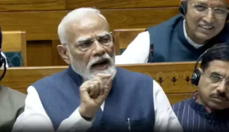 பெண்களுக்கு 33% இடஒதுக்கீடு வழங்கினால் பதவி பறிபோகும் என சிலா் பயப்படுகின்றனா்- பிரதமர் மோடி