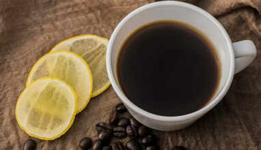 coffee with lemon