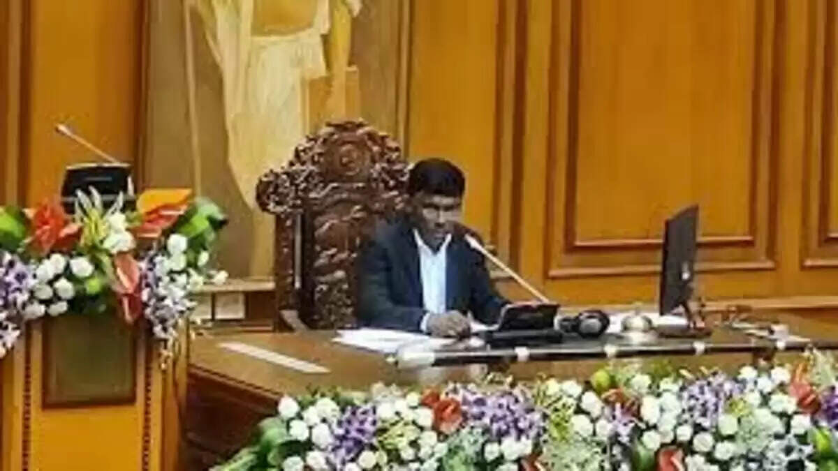 ரமேஷ் தவாட்கர் 