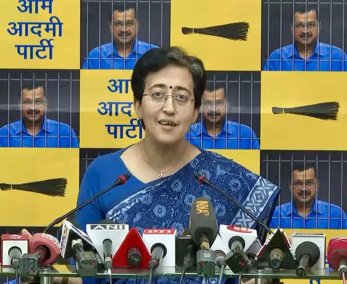 அரசு பங்களாவை காலி செய்கிறார் அரவிந்த் கெஜ்ரிவால்..