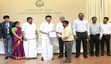 நகராட்சி நிர்வாகத்துறை பணியாளர்களின் வாரிசுகளுக்கு பணி நியமன ஆணை: முதல்வர் ஸ்டாலின் வழங்கினார்