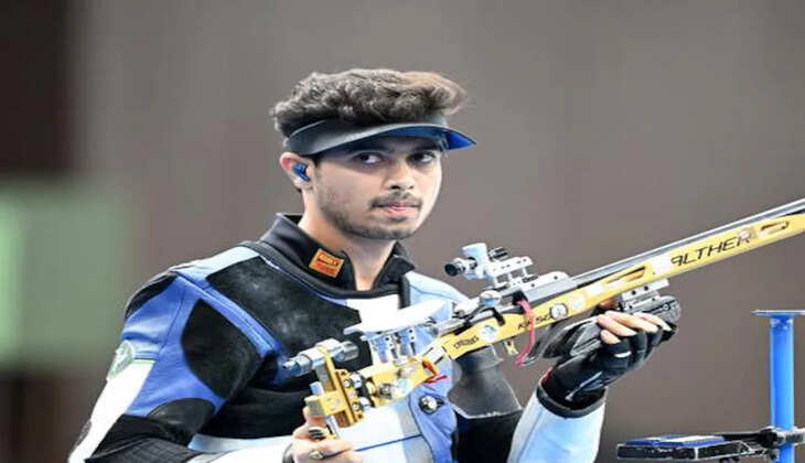 Shooter Swapnil Kusale Wins Bronze