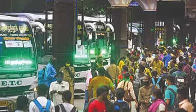  கடந்த 2 நாட்களில் இத்தனை லட்சம் பேர் சொந்த ஊர்களுக்கு பயணமா?? - போக்குவரத்துத் துறை தகவல்.. 