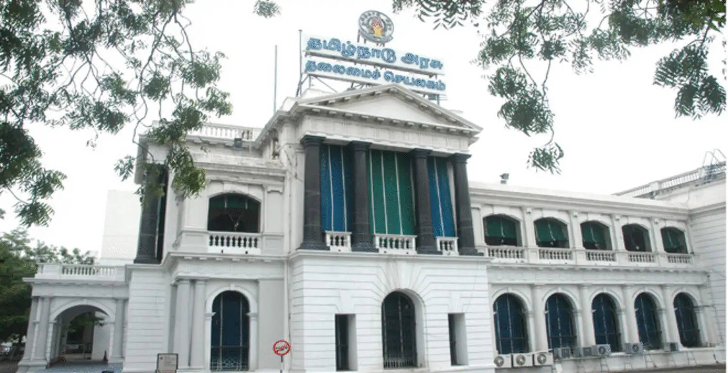 அமைச்சர்களின் மொபைல் எண்களை வெளியிட்ட தமிழக அரசு: இனி நேரடியாக புகார் அளிக்கலாம்!