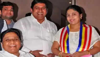 ஆம்ஸ்ட்ராங்கின் மனைவி