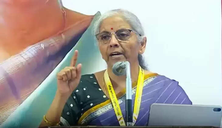 மக்கள் கையில் ரூ.2 லட்சம் கோடி இருக்கும்: நிர்மலா சீதாராமன்