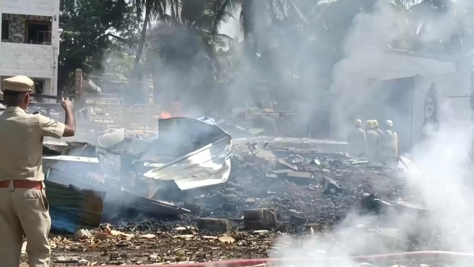 கிருஷ்ணகிரி பட்டாசு குடோன் வெடிவிபத்து: பலி எண்ணிக்கை 7ஆக அதிகரிப்பு..