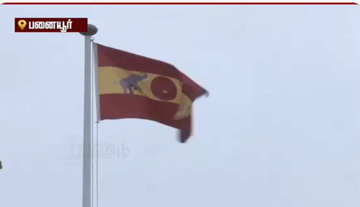 பனையூர் தவெக அலுவலகத்தில் பறந்த தவெக கொடி