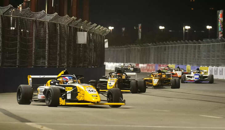 ஃபார்முலா 4 ரேஸ் - இன்று தகுதிச் சுற்று மற்றும் இறுதிப் போட்டிகள்..&nbsp;