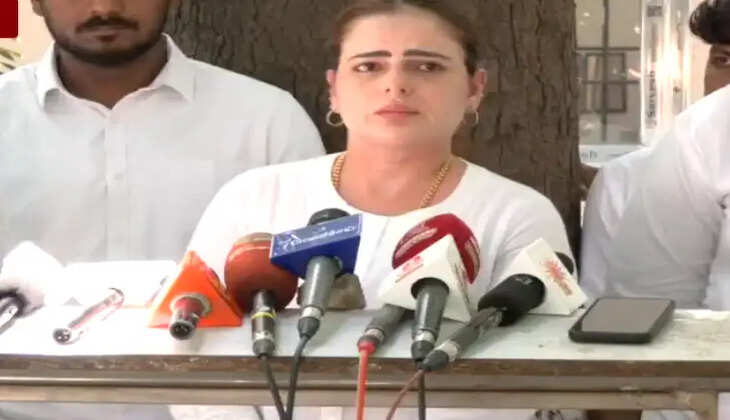 அலிஷா அப்துல்லா