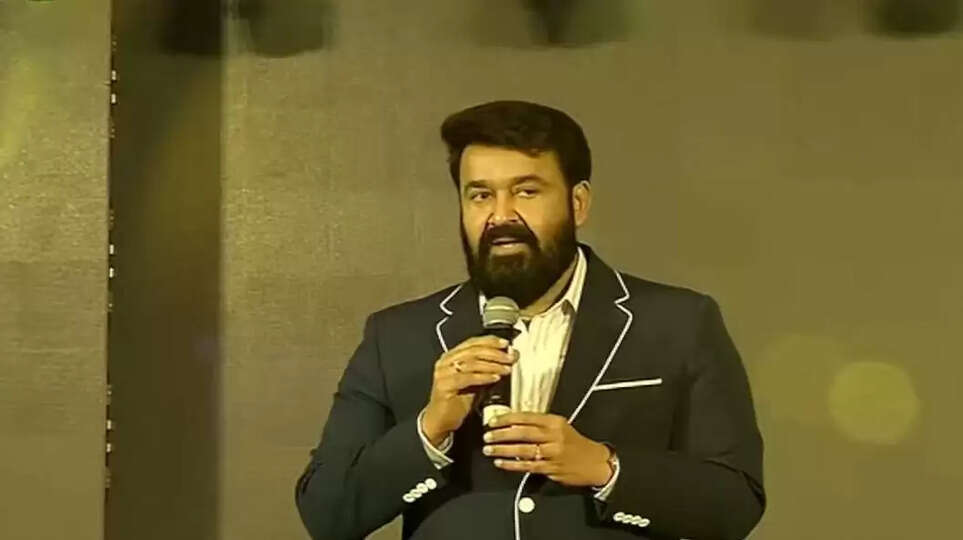 நான் எங்கும் ஓடி, ஒளியவில்லை; விசாரணைக்கு முழு ஒத்துழைப்பு- மோகன்லால்  