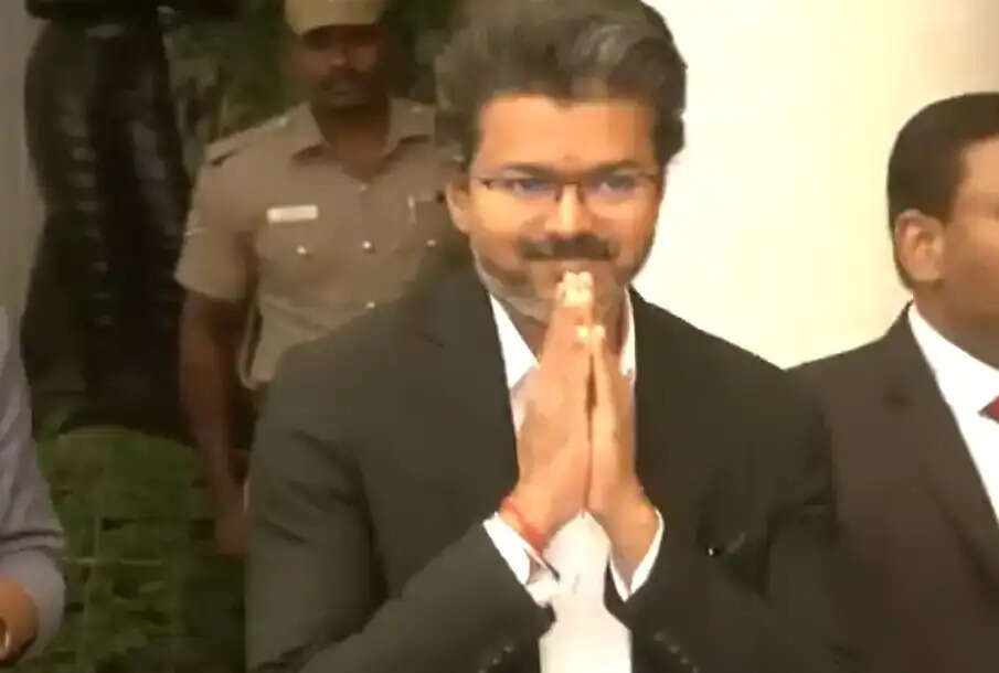 விஜய் டெல்லி பயணத்திற்கு இதுதான் காரணம் - காங்கிரஸ் தலைவர் செல்வ பெருந்தகை..!