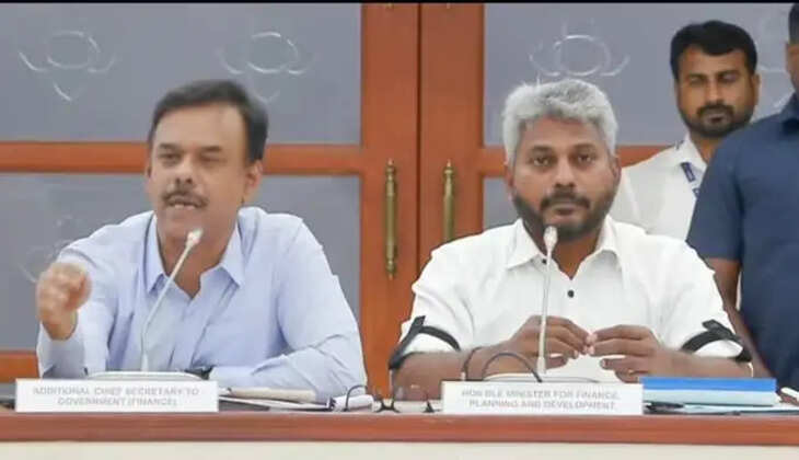 தமிழ்நாட்டில் மின்சாரத்துறைக்கு தான் அதிக கடன்!