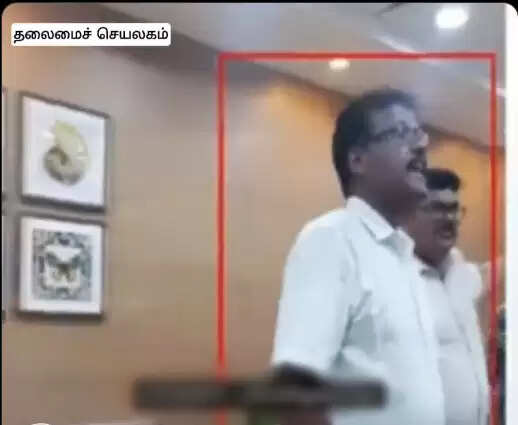 செய்தியாளருக்கு மிரட்டல்