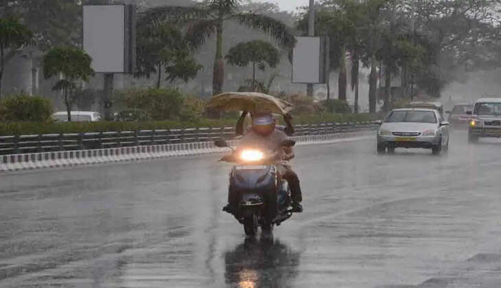 வடகிழக்கு பருவமழை தீவிரம்-&nbsp;சென்னையில் பரவலாக மழை