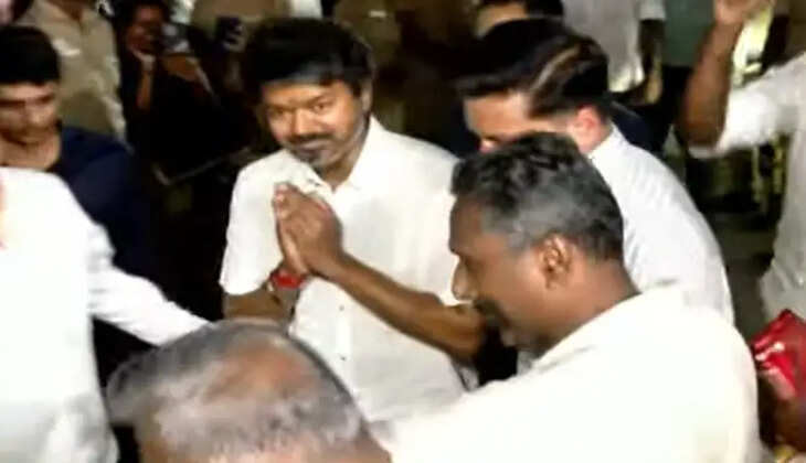 கம்யூனிஸ்ட் தலைவர்களுக்கு விஜய் நேரில் நன்றி