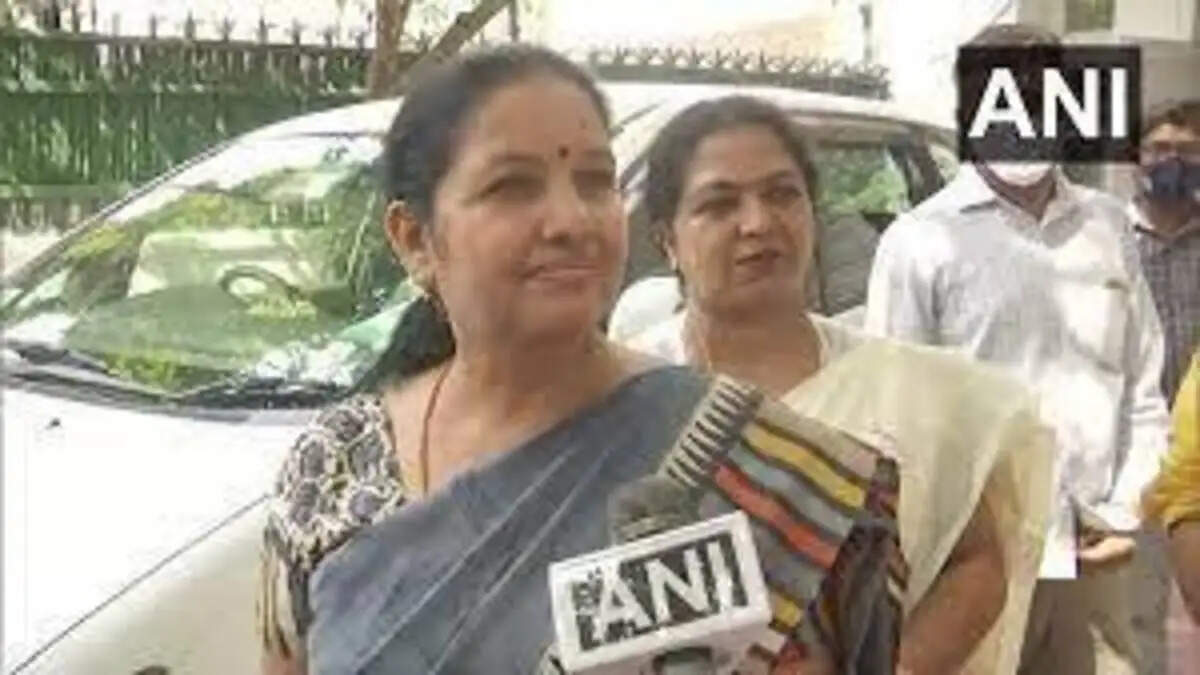 சாயா வர்மா