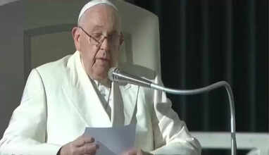 போப் ஆண்டவர் 