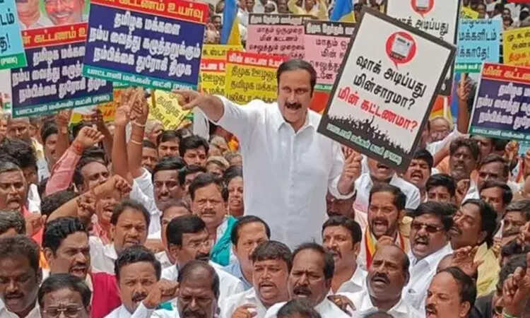 சட்டம் - ஒழுங்கை பாதுகாக்க துப்பில்ல.. போராடியவர்கள் மீது வழக்குப்பதிவா? - அன்புமணி கண்டனம்