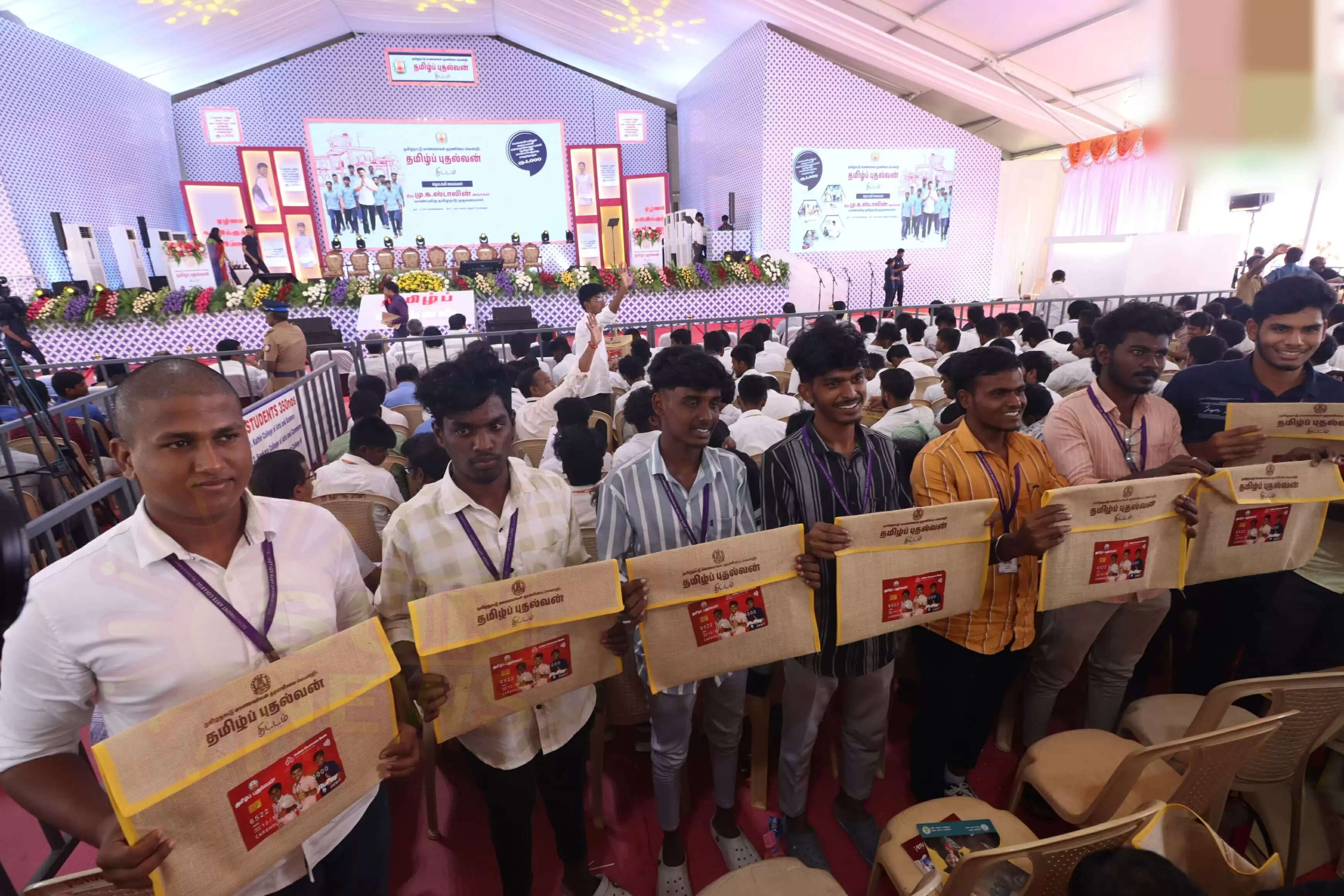 ‘தமிழ்ப் புதல்வன்’ திட்டத்தை தொடங்கி வைத்தார் முதல்வர் மு.க.ஸ்டாலின்..