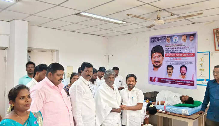 துணை முதல்வர் உதயநிதி பிறந்தநாளையொட்டி ரத்ததான முகாம்