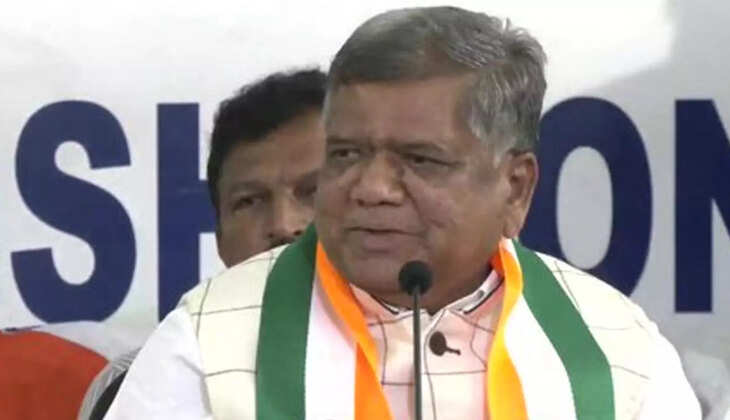 காங்கிரஸ் கட்சியில் இணைந்த ஜெகதீஷ் ஷெட்டர் - ஹூப்பளி தார்வாட்  தொகுதியில் போட்டியிட வாய்ப்பு.. 