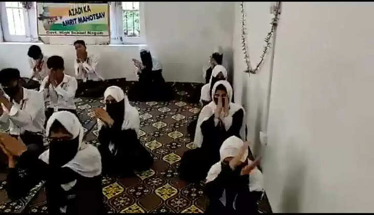 மாணவ, மாணவிகள்