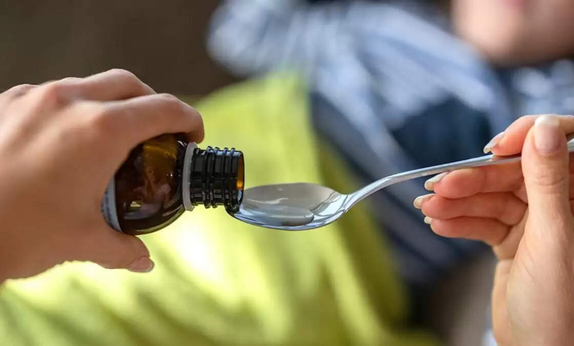 விசாரணையில் பகீர் தகவல்.! 'கோல்ட்ரிப்' மருந்தில் அழகு சாதன தயாரிப்புக்கான மூலப்பொருள் கலப்பு..!