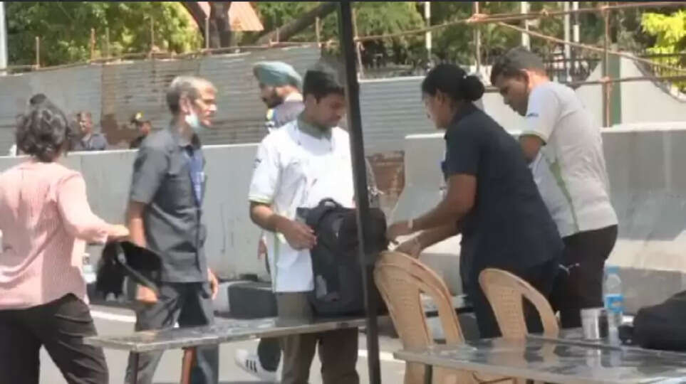 ஃபார்முலா 4 கார் ரேஸ் : தகுதிச்சுற்று போட்டிகள் தொடங்கின.. 