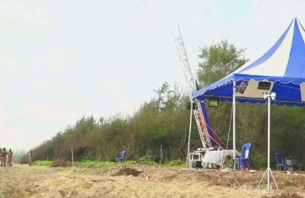 விண்ணில் பாய்ந்தது இந்தியாவின் முதல் ஹைபிரிட் ராக்கெட்..