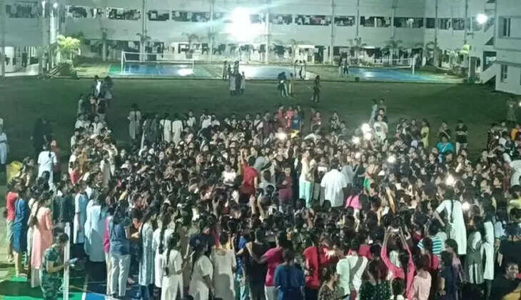 Hidden camera in girls washroom in Andhra hostel