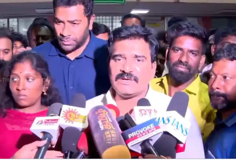 தோல்வி பயம்... சர்வே எடுக்க சென்ற தவெகவினர் மீது சேகர்பாபு தூண்டுதலின் பேரில் திமுகவினர் தாக்குதல்- நிர்மல்குமார்