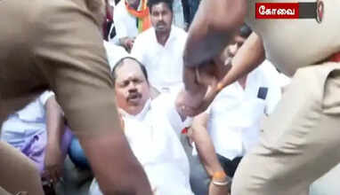 அர்ஜூன் சம்பத் குண்டுகட்டாக கைது